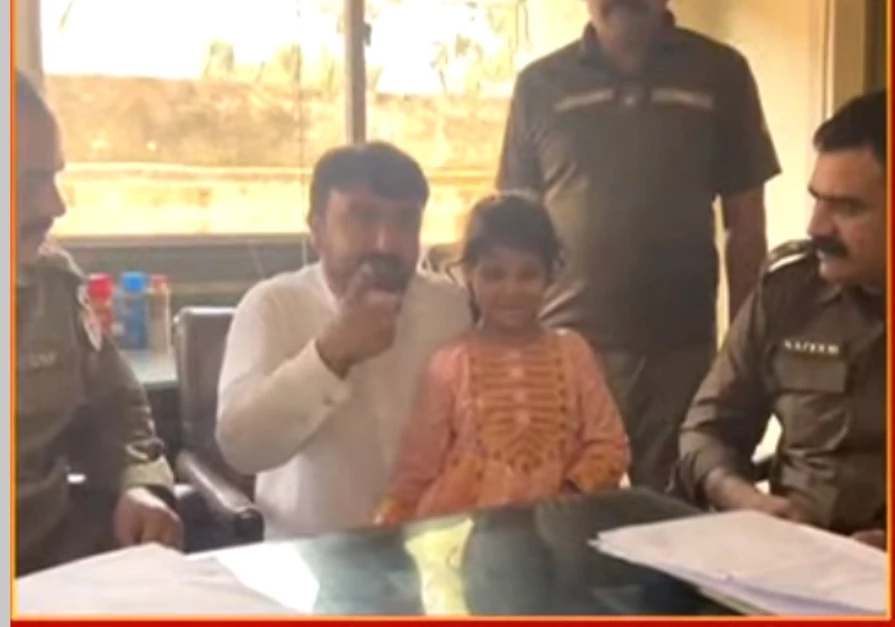 Sialkot police recover little Brazilian girl transported to Pakistan by father