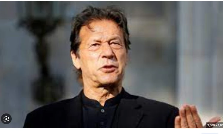 Imran Khan files constitutional petition in SC against Official Secrets and Army Acts