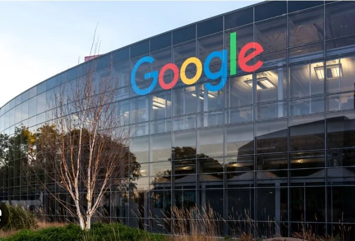 US takes on Google in landmark antitrust trial