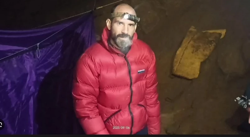 Ailing US explorer rescued after nine days in Turkish cave