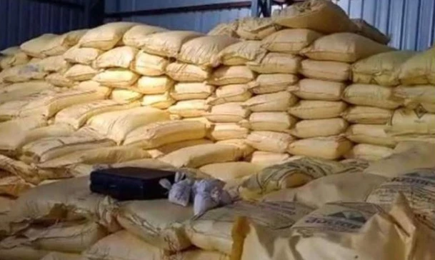 60,000 bags of urea seized from warehouse of Mirpurkhas factory