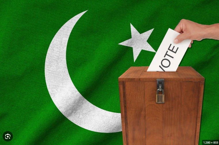 ECP has power to announce election date: law ministry