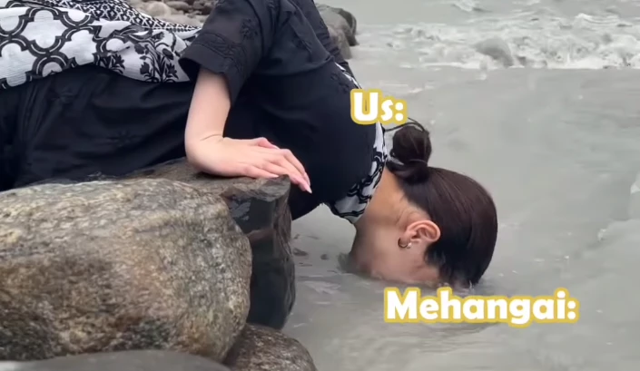 Hania’s Khaplu visit and ‘Mehngai’ meme leaves fans in fits of laughter