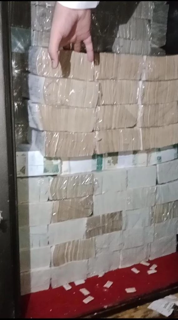 Millions in foreign currency retrieved from warehouse in Rawalpindi