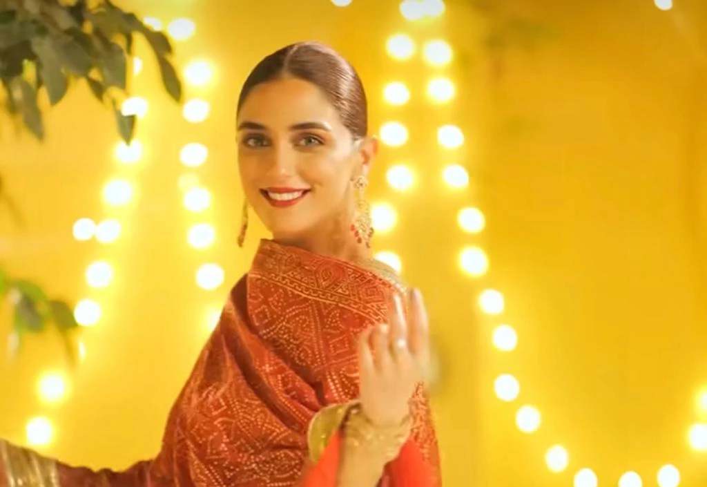 Maya Ali exudes fascination while offering twirls on ‘Dekha Tenu Pehli Pehli Bar Vey’ song