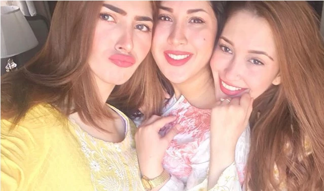 Netizens label Khawar sisters as ‘Plastic Sisters’