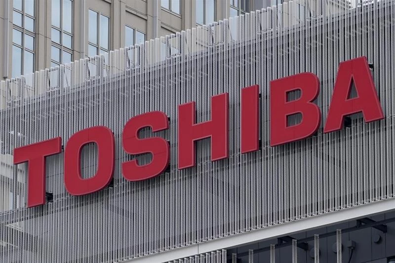 End of era as Toshiba completes $13.5 bn offer to go private