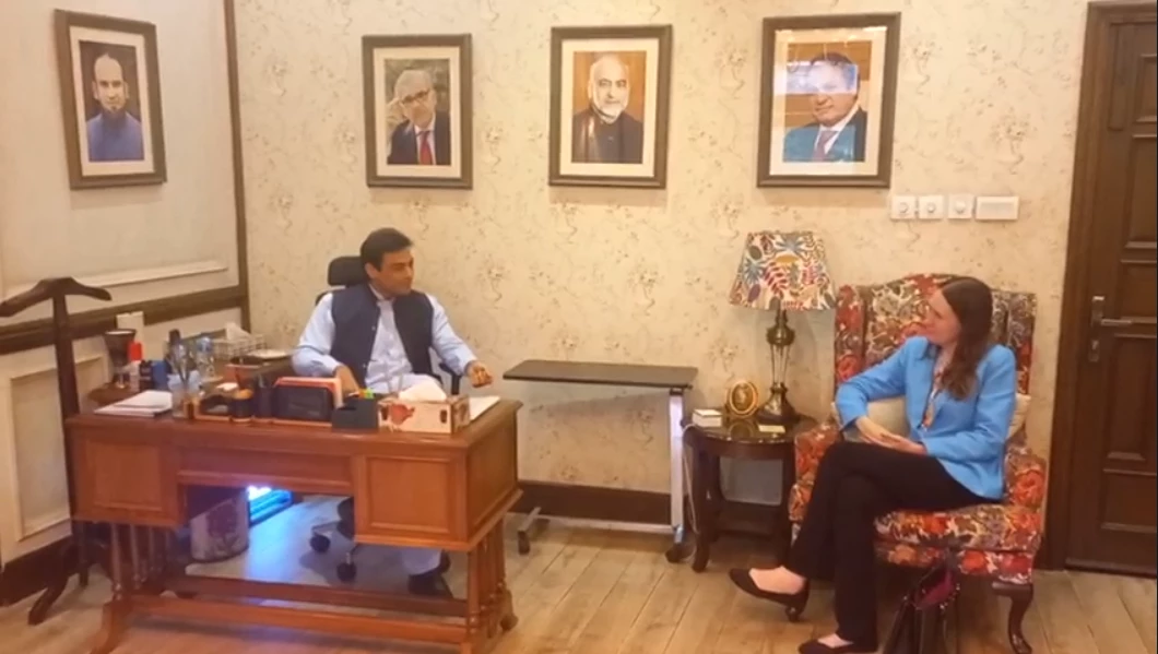 Hamza Shahbaz wishes American Consul General on her appointment