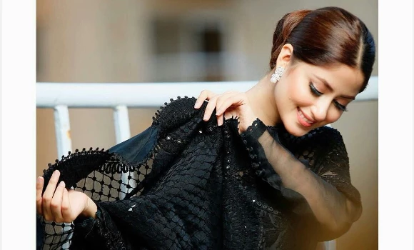 Sajal Aly’s radiates timeless beauty in black saree