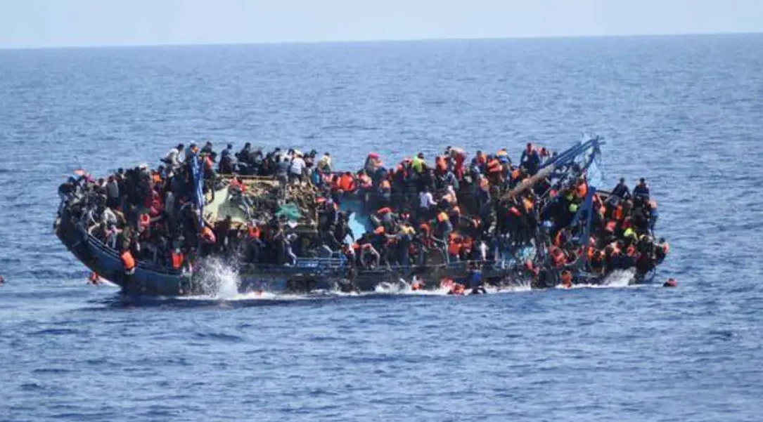 Lebanon rescues Syrians in sinking migrant boat