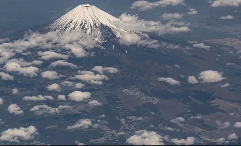 Japanese scientists find microplastics are present in clouds