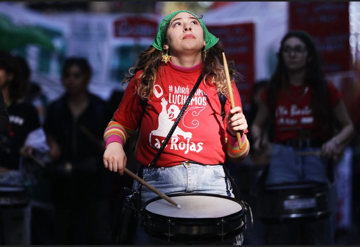 Argentine women march in defense of abortion