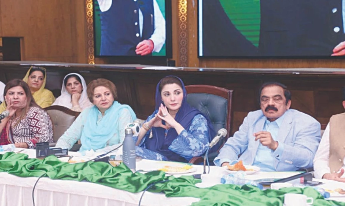 Maryam Nawaz presides over party meeting for father’s reception