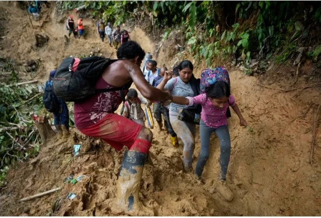 Number of migrants crossing Darien Gap soars past 400,000