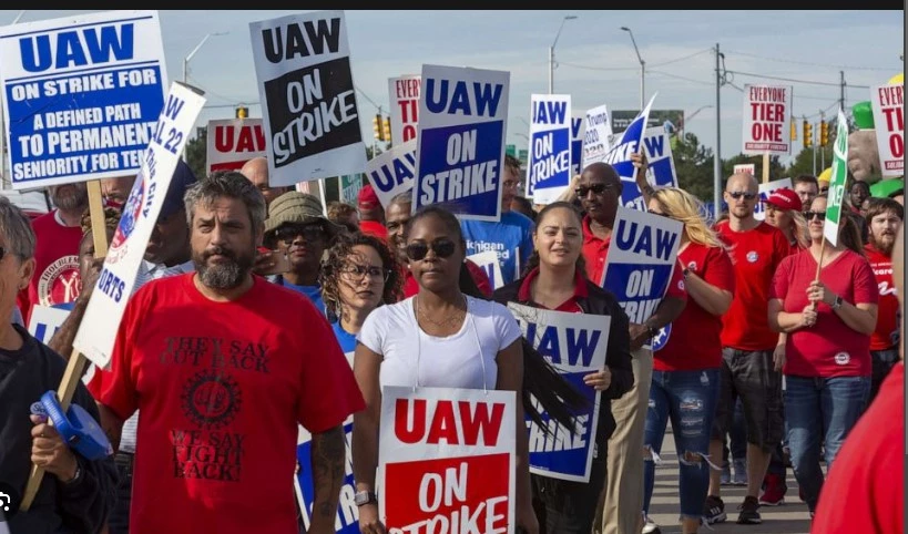 US auto strike expands with 7,000 more workers joining