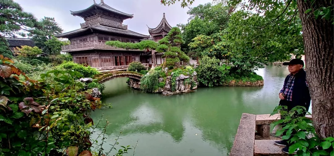 'A Journey Through Hangzhou: Exploring China's Enchanting Paradise'