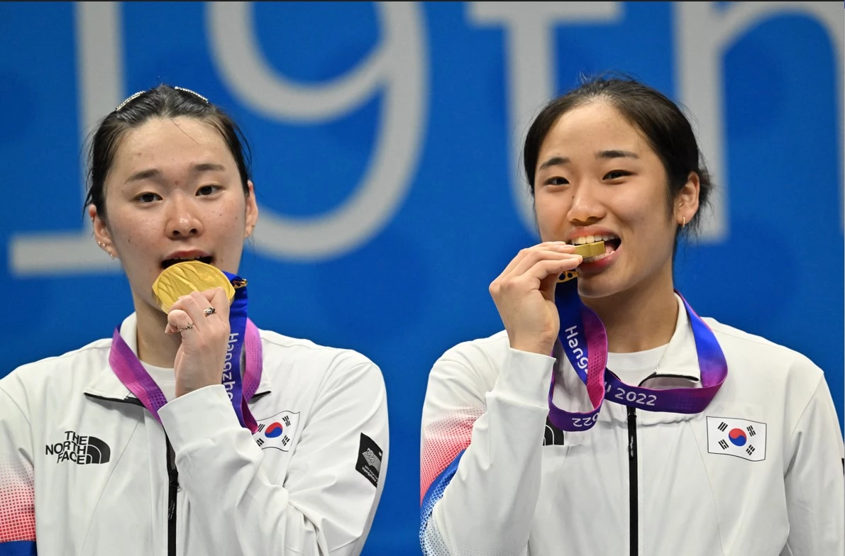 Tears as South Korea whitewash China for 'precious' badminton gold