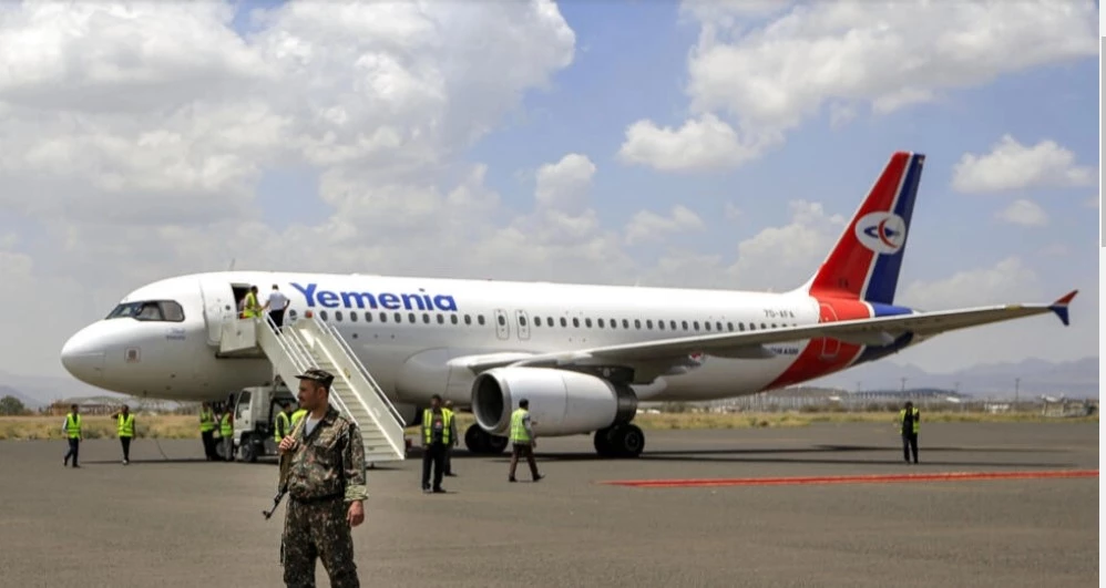 Yemen carrier suspends international flights from rebel-held Sanaa