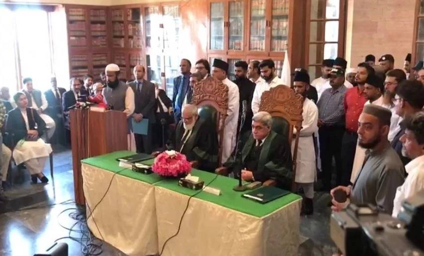 Justice Irfan Saadat sworn in as SHC Acting Chief Justice