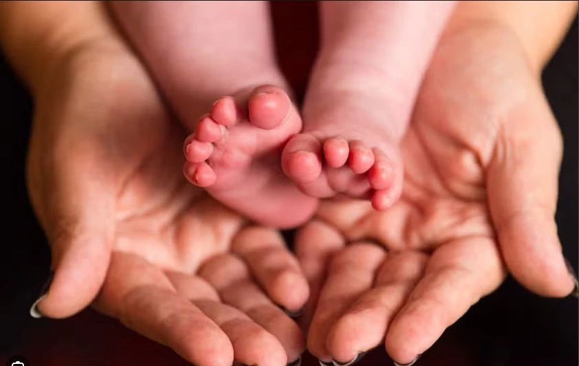 New rights for UK donor babies as they turn 18