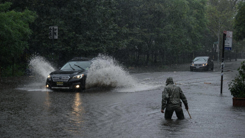 Humans increasingly settling in high-risk flood zones, study warns