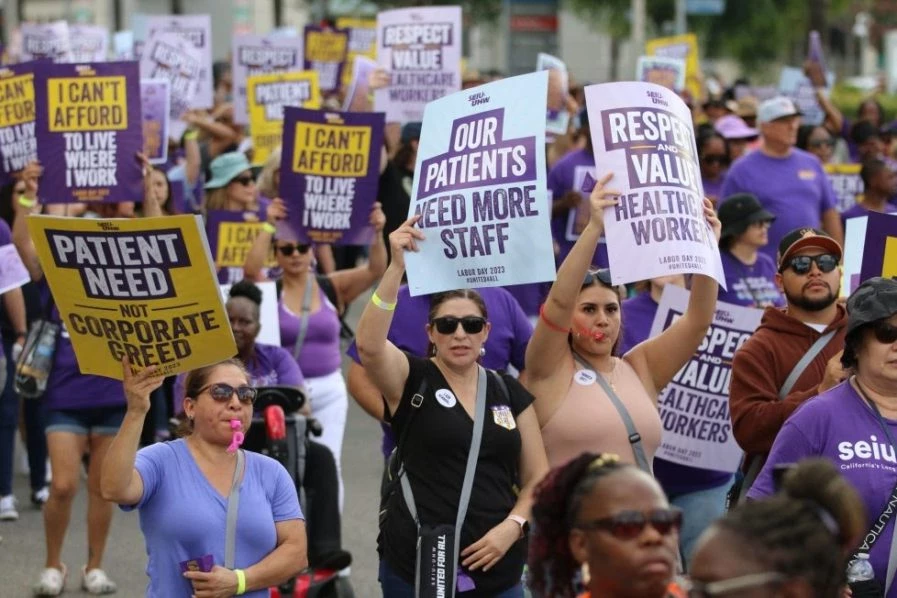 More than 75,000 US healthcare workers begin 3-day strike