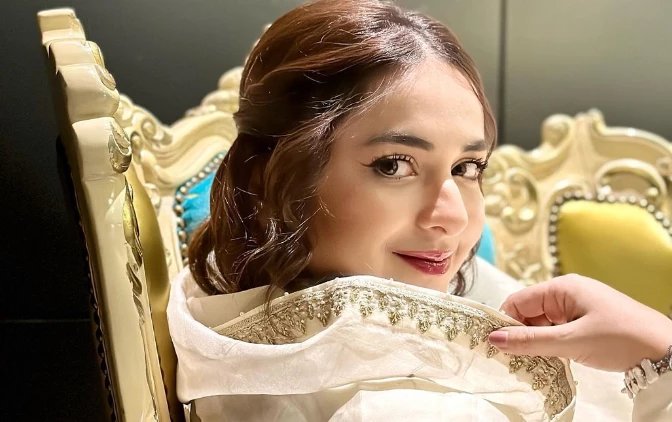 Yumna Zaidi’s 'All I Need' caption sparks curiosity among fans