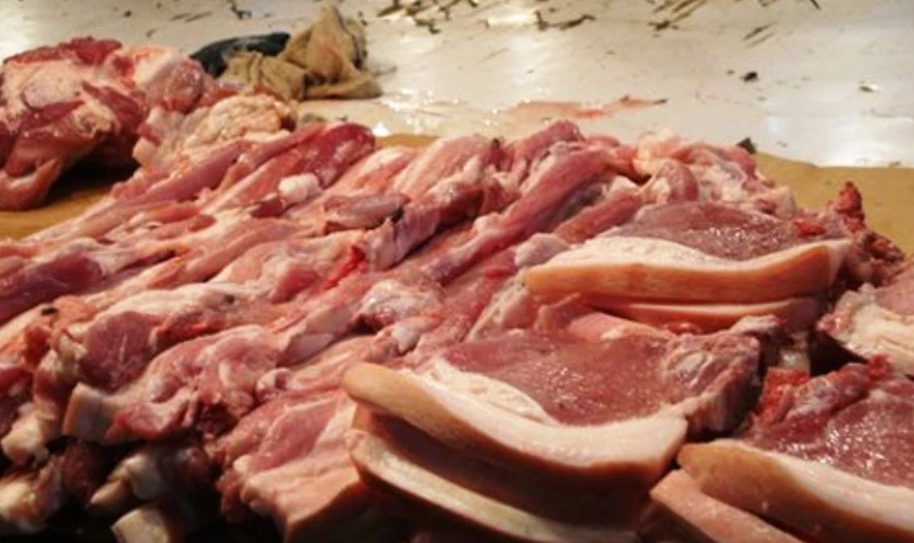 400kg dead red meat seized in Lahore