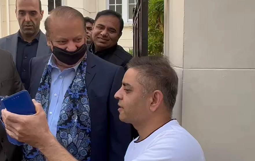 Nawaz meets worker who went to PTI protests to raise pro-PML-N slogans