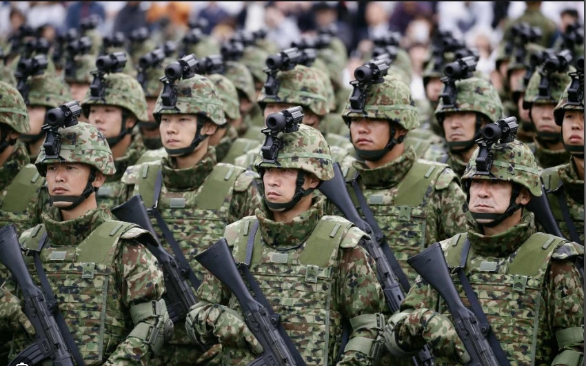 Japan's army struggles to recruit