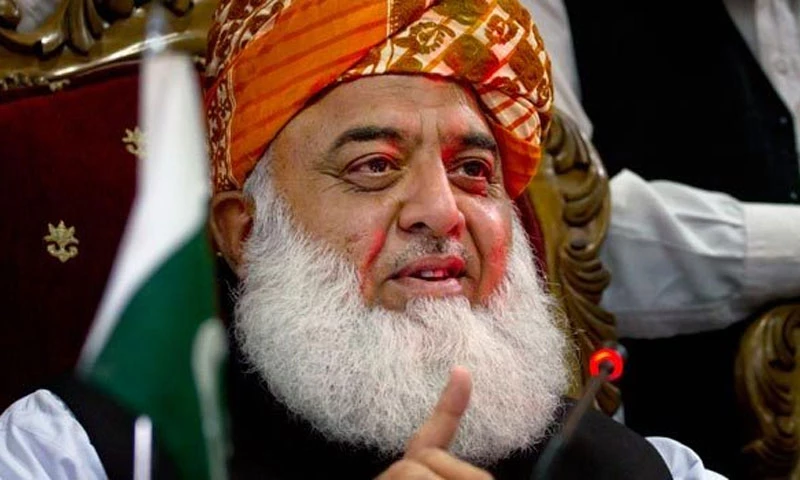 Maulana Fazl warns of street protests if JUI-F's rights violated