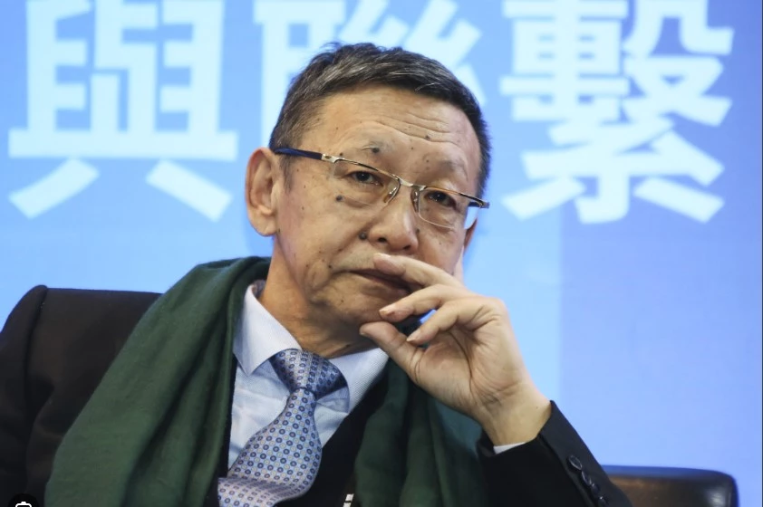 Ex-boss of China banking giant arrested for taking bribes