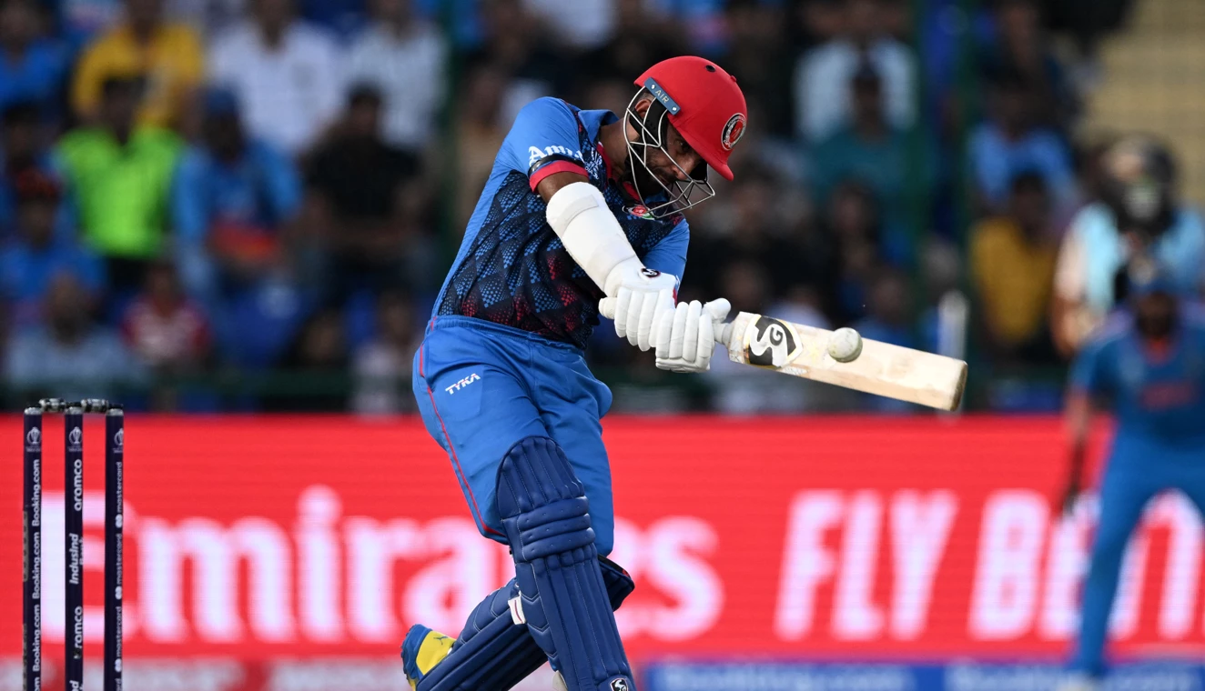 Shahidi, Omarzai guide Afghanistan to 272-8 against India