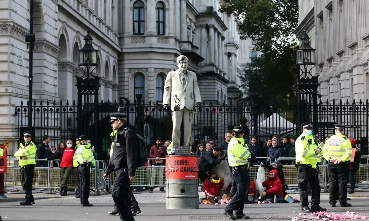 UK govt's climate advisers issue warning over net-zero shift