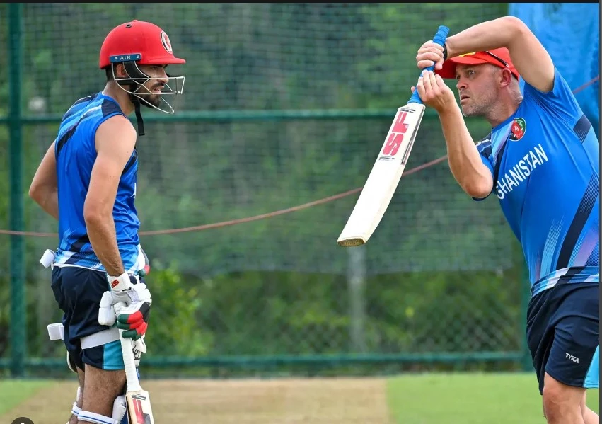 Jonathan Trott, Afghanistan coach ready for friends reunited