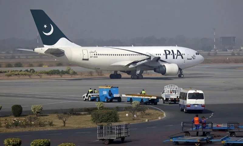 PSO halts oil supply to PIA for domestic flights over non payment