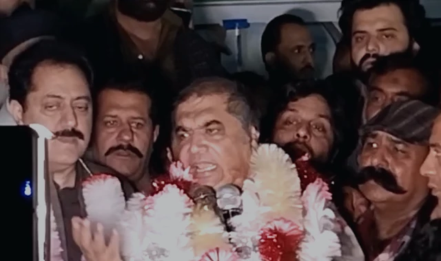 Hanif Abbai thanks PML-N leadership, workers