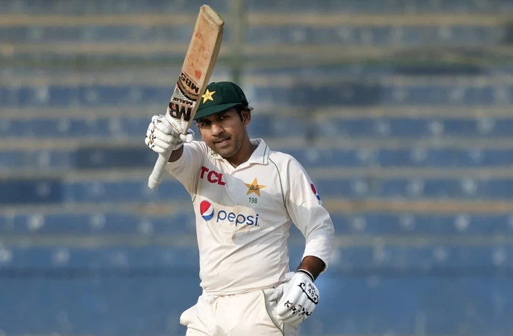 Sarfaraz gets elevation in central contracts as PCB adds five more players