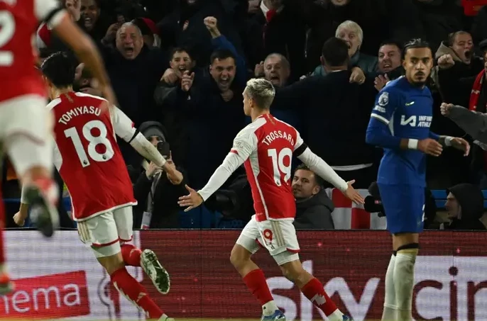 Arsenal hit back to deny Chelsea in derby draw