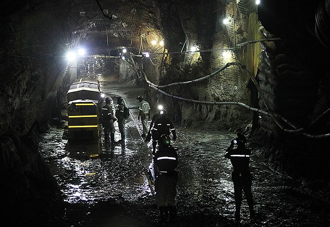 S.African miners return to surface after underground dispute