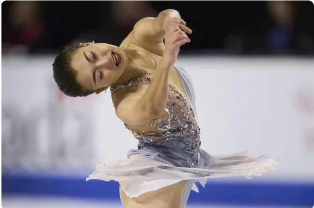 World champion Sakamoto captures Skate Canada crown