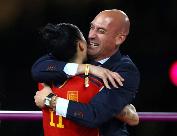 FIFA bans Rubiales for 3 years for forced kiss on Spain player