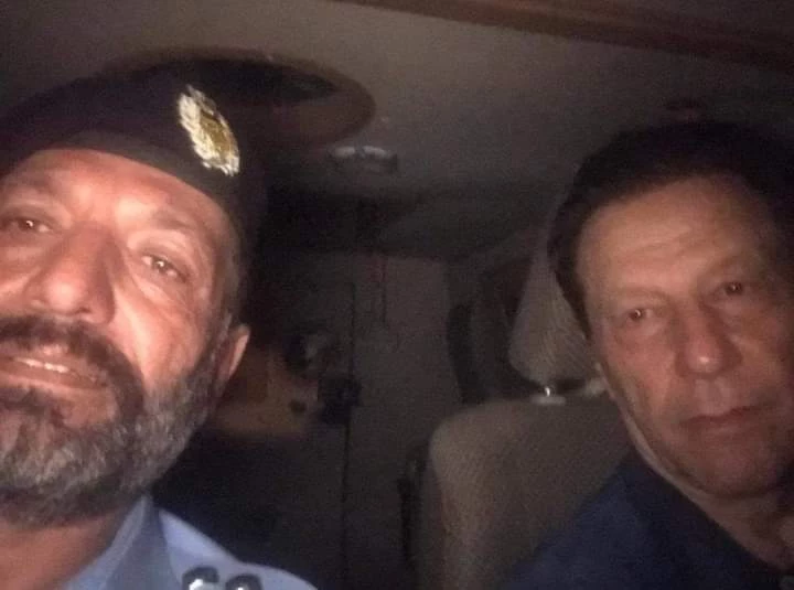 Imran Khan's photo with police surfaces