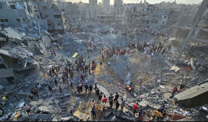 Over 100 massacred as Israel admits bombing Gaza refugee camp