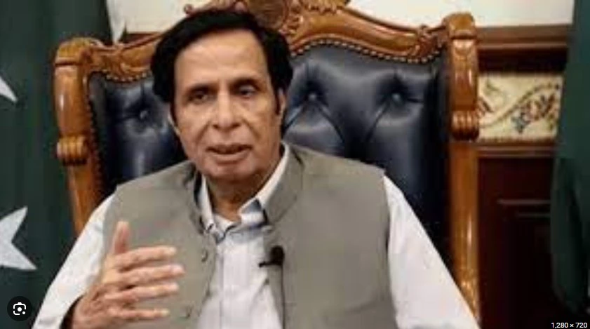 Family meets Pervaiz Elahi on his birthday in Adiala Jail