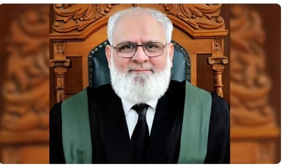 Justice Irfan Saadat takes oath as Supreme Court judge