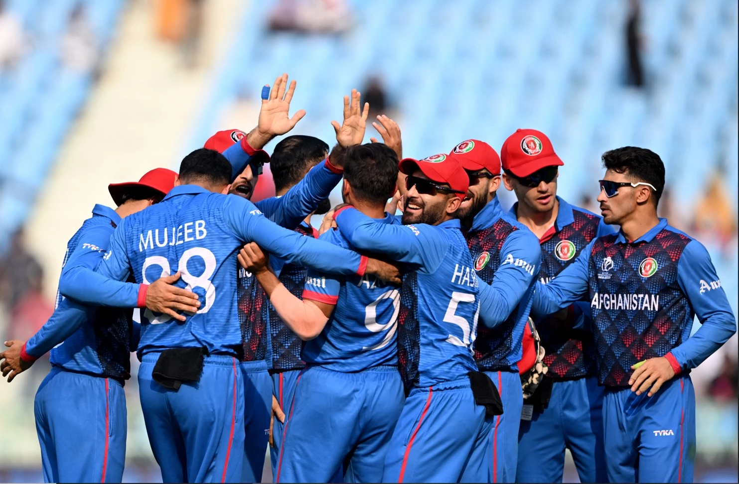 Netherlands bat first as Afghanistan recall teen spinner