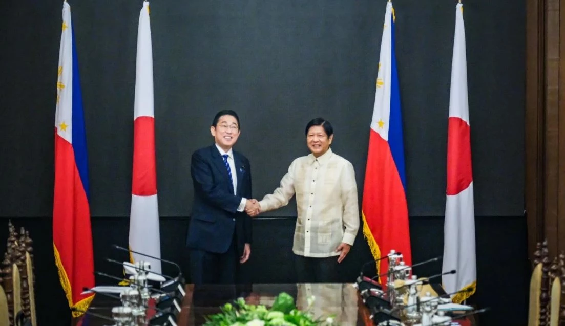 Philippines, Japan announce defence deal talks