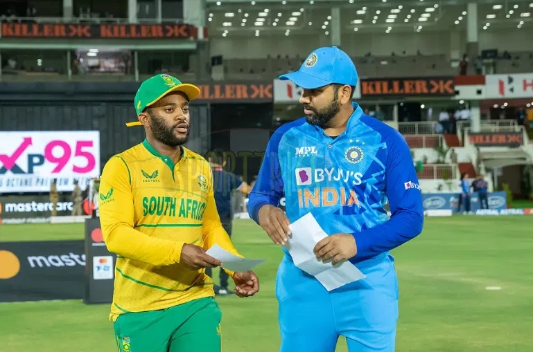 India bat against South Africa in World Cup