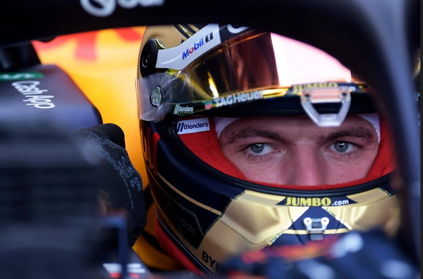 Verstappen powers to sprint victory ahead of Norris in Brazil